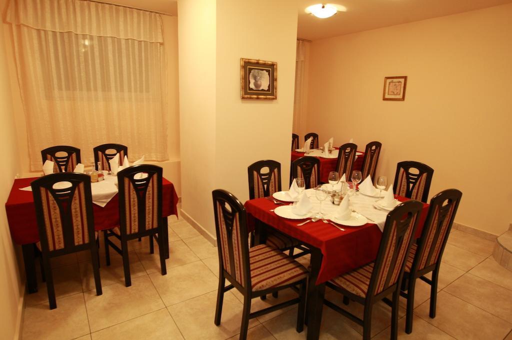 Hotel Vila Prestige Budva Exterior foto